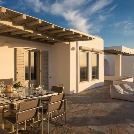 Paros Sleeps 6 Air Con Wifi T478602 Parikia (Paros)